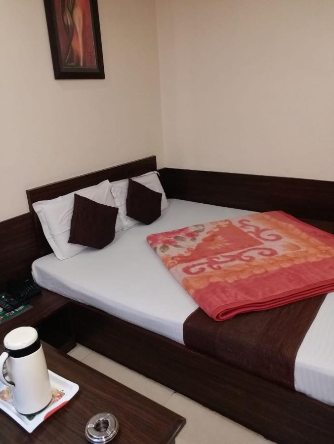 Hotel Abhinandan Inn Jaipur Eksteriør bilde
