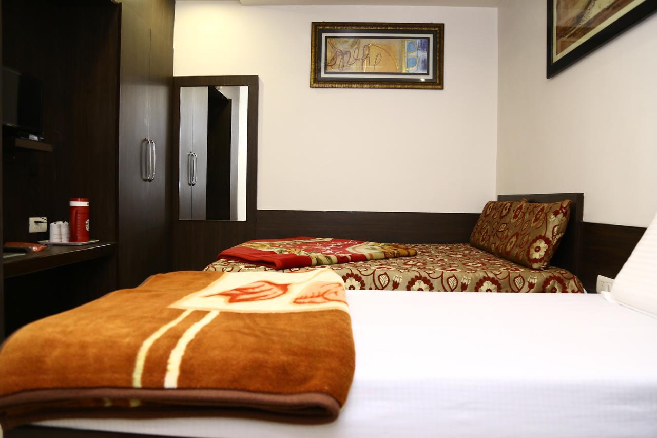 Hotel Abhinandan Inn Jaipur Eksteriør bilde