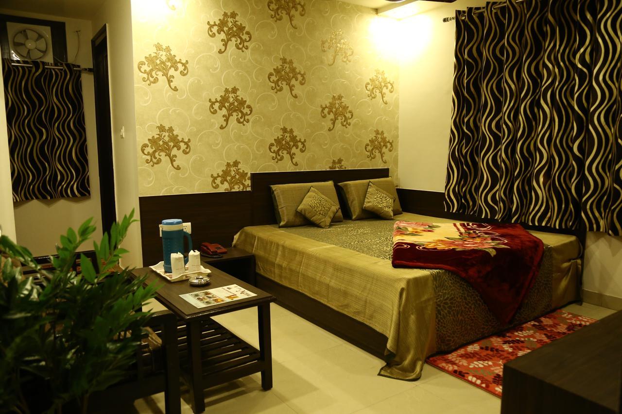 Hotel Abhinandan Inn Jaipur Eksteriør bilde