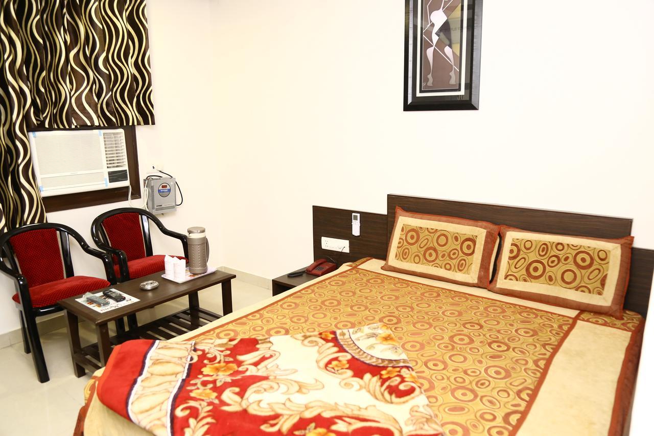 Hotel Abhinandan Inn Jaipur Eksteriør bilde