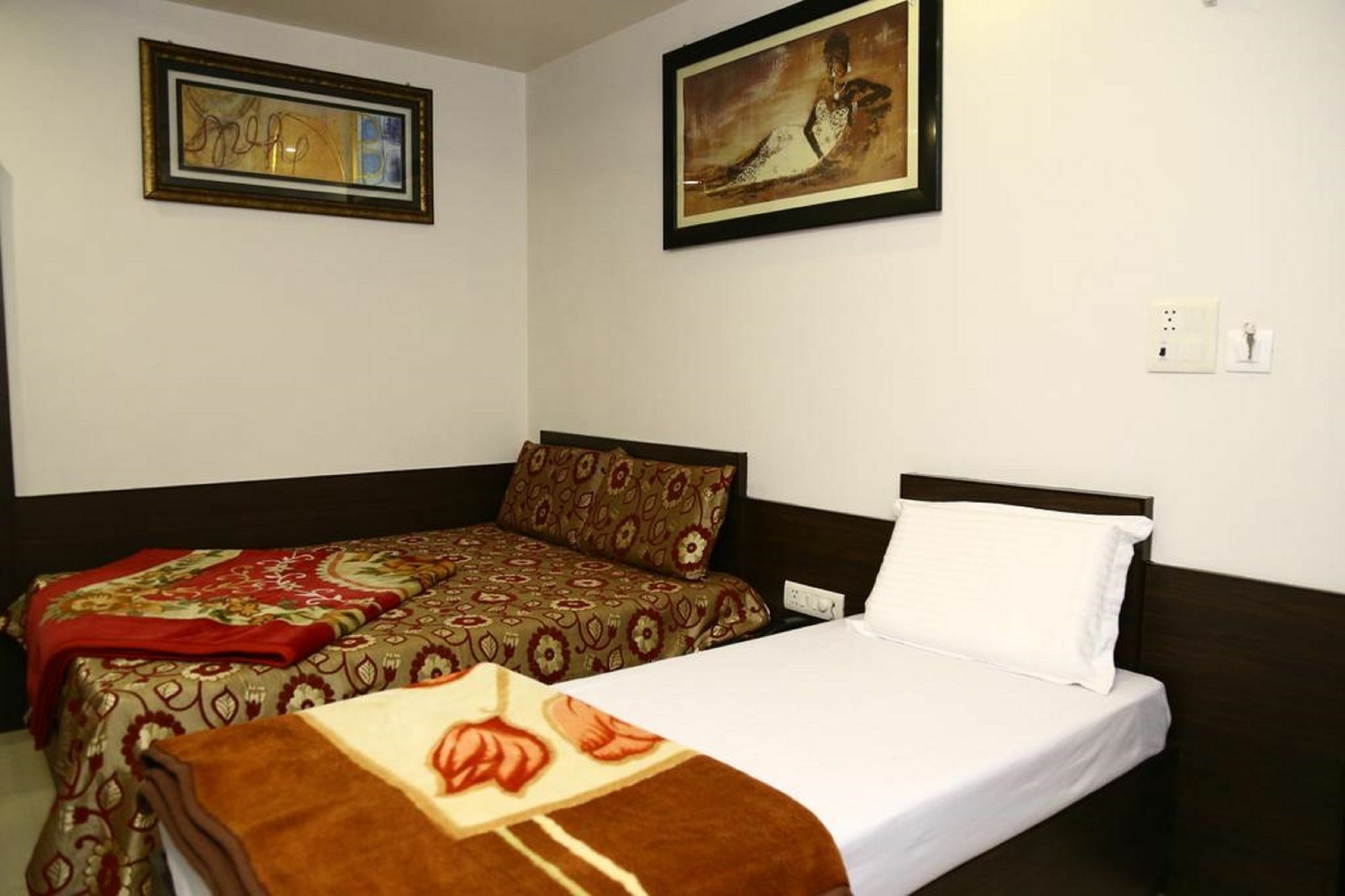 Hotel Abhinandan Inn Jaipur Eksteriør bilde